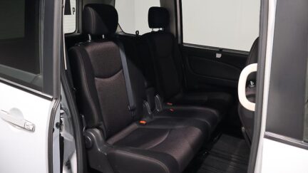 2013 Nissan Serena Hybrid Highway Star S image 337618