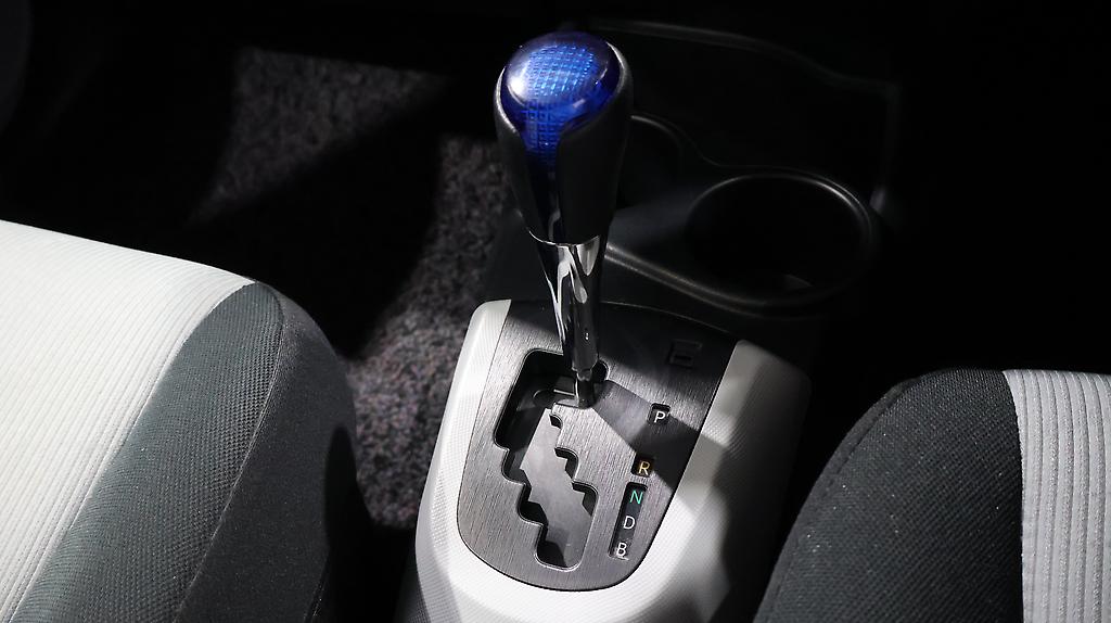 2013 Toyota Aqua image 338353