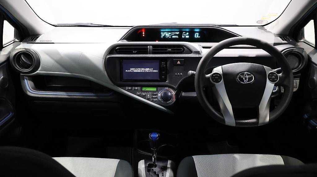 2014 Toyota Aqua Push Button Start image 339419