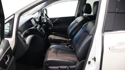 2013 Nissan Elgrand 250 Highway Star Urban Chrome image 336216