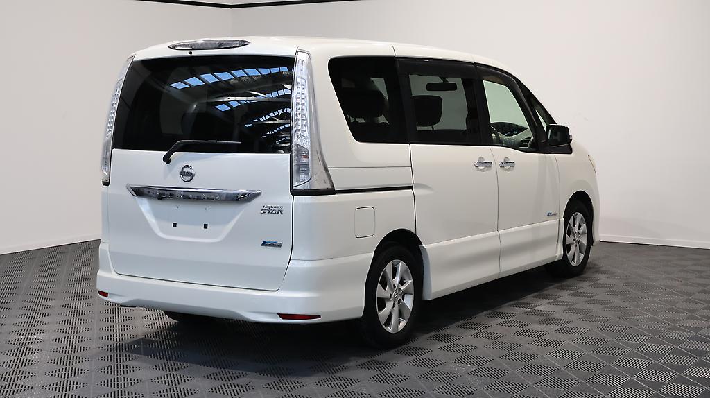 2012 Nissan Serena Hybrid Highway Star S image 337920