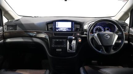 2013 Nissan Elgrand 250 Highway Star image 337422