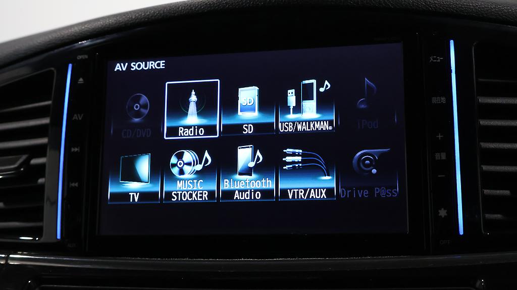 2013 Nissan Elgrand 250 Highway Star image 337424