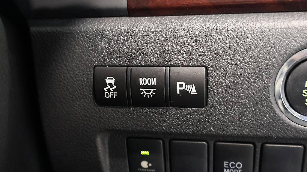 2012 Toyota Vellfire 2.4Z image 340489