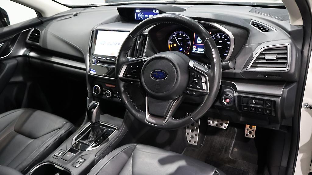 2017 Subaru Impreza Sport 2.0i-S Black Leather Selection image 337490
