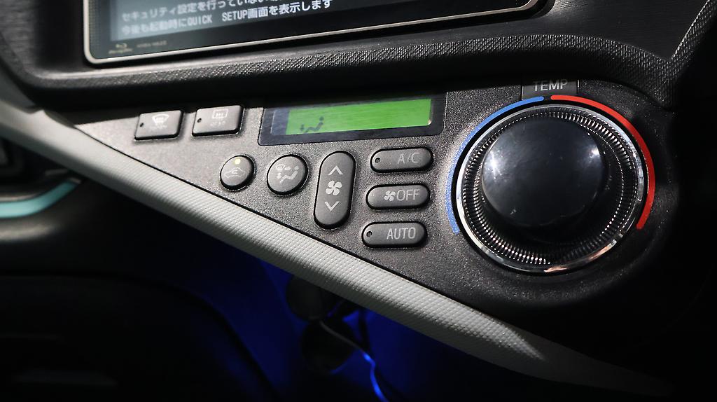 2012 Toyota Aqua S Model + Alloys image 339813