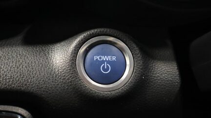 2020 Toyota Yaris Push Button Start + Reverse Camera image 340514