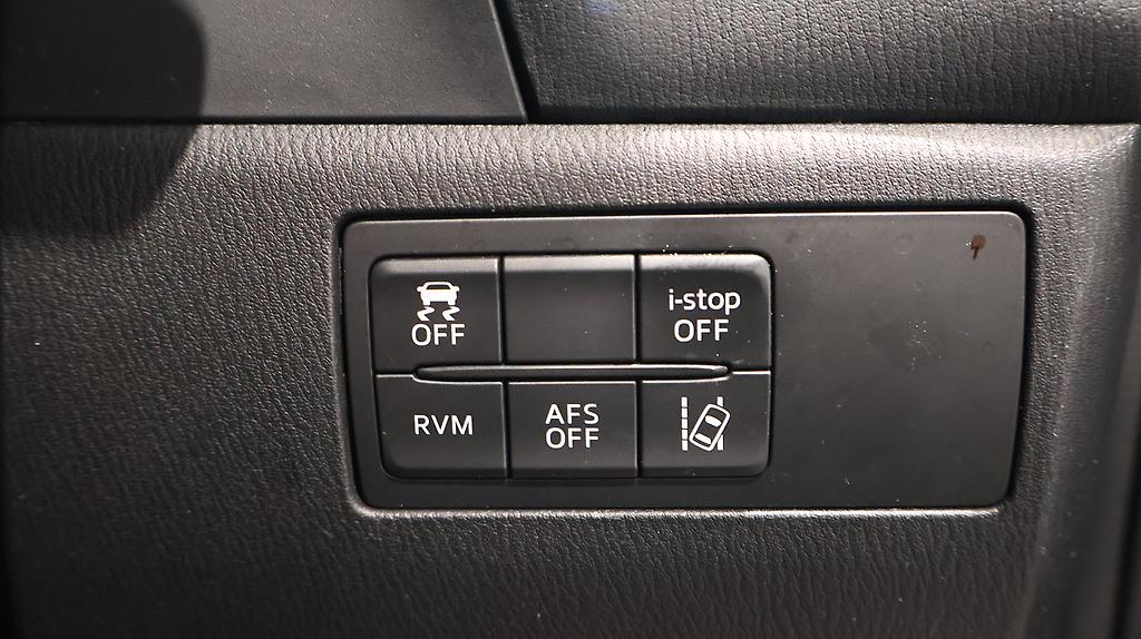 2015 Mazda Axela Sports 20S Touring image 337690