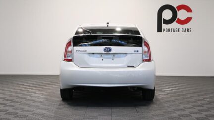 2013 Toyota Prius image 339084