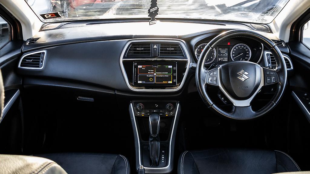 2017 Suzuki Sx4 S-cross PRESTIGE 1.4PT/6AT NZ NEW Leather Package image 338131