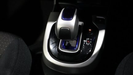 2013 Honda Fit Hybrid F-Package image 338163