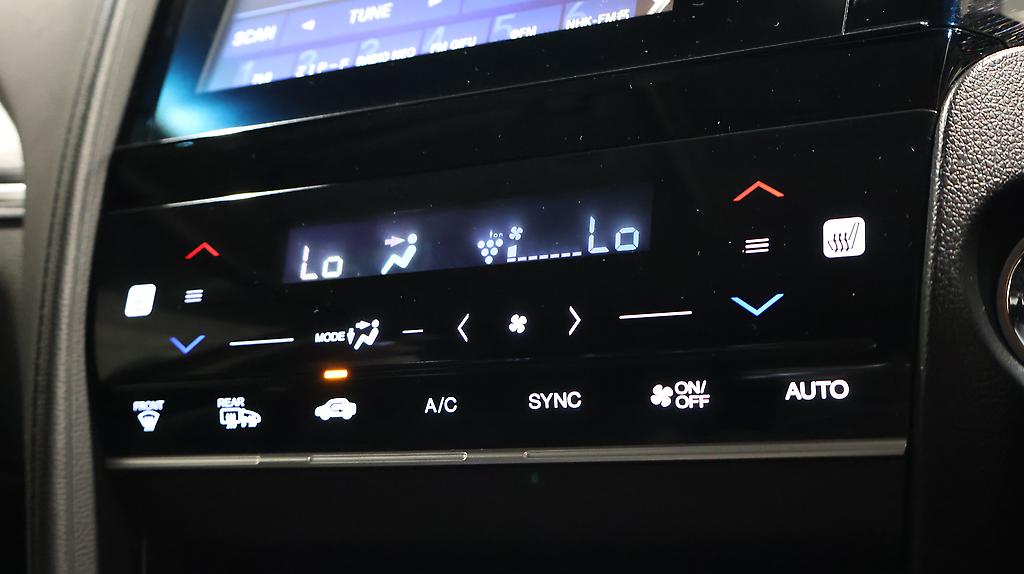 2015 Honda Fit Shuttle Hybrid Hybrid Z image 336812