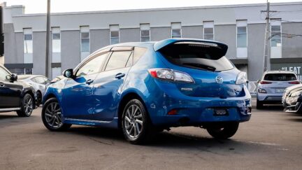 2013 Mazda Axela Sports 15S Sport Edition image 336581
