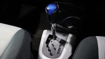 2014 Toyota Aqua Push Button Start image 339422