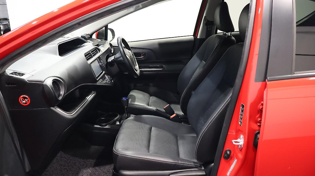 2013 Toyota Aqua G Soft Leather Selection image 339765