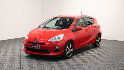 2013 Toyota Aqua G Soft Leather Selection image 339760