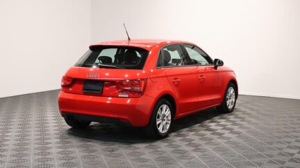 2013 Audi A1 1.4TFSI image 338581