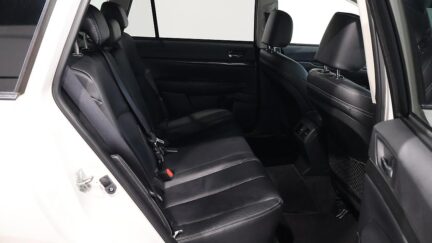 2012 Subaru Outback Leather + Paddle Shift image 339997
