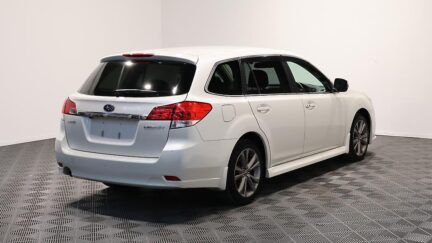 2013 Subaru Legacy Touring Wagon 2.5i B Sport Eyesight G Package AWD image 340562