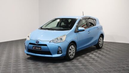 2013 Toyota Aqua Hybrid G Black Soft Leather Selection image 339866