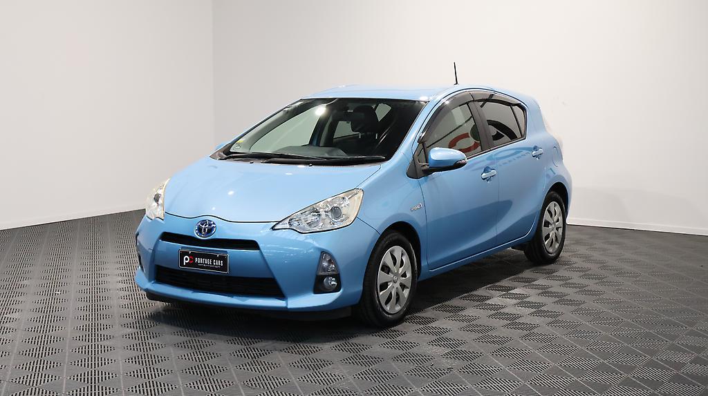 2013 Toyota Aqua Hybrid G Black Soft Leather Selection image 339866