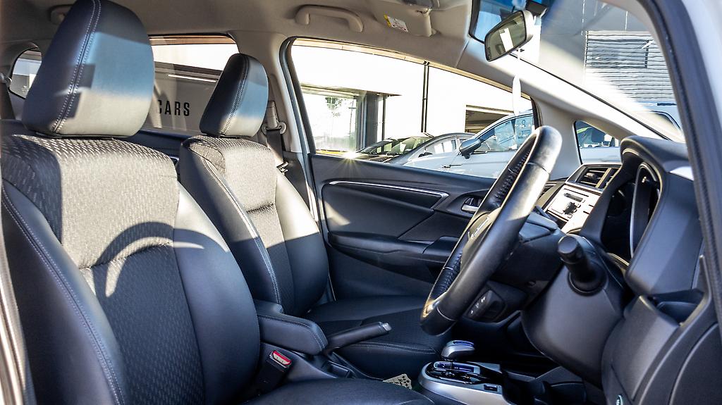 2014 Honda Fit L Package image 338805