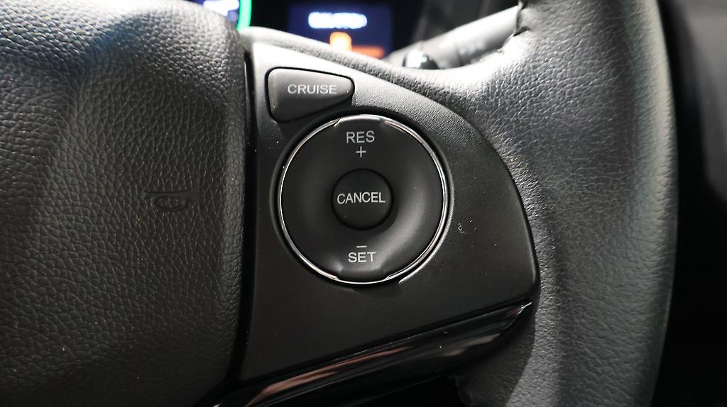 2015 Honda Vezel Hybrid X image 337669