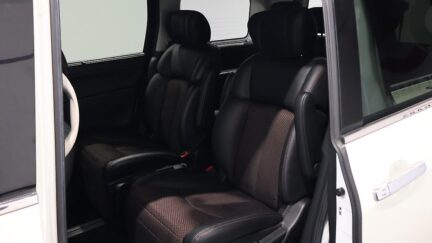 2013 Nissan Elgrand 250 Highway Star Urban Chrome image 336217