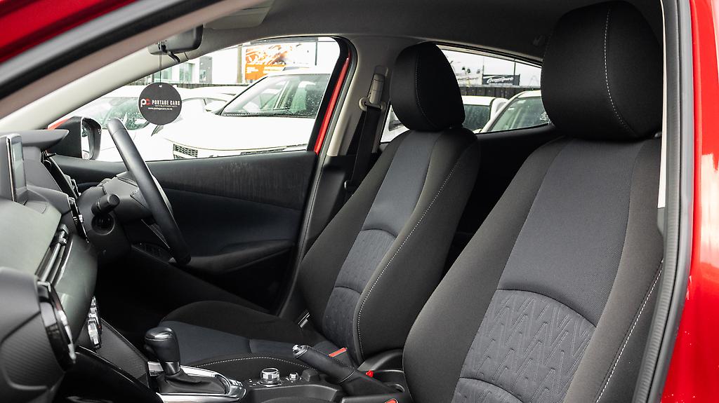 2015 Mazda Demio 13S I stop image 336877