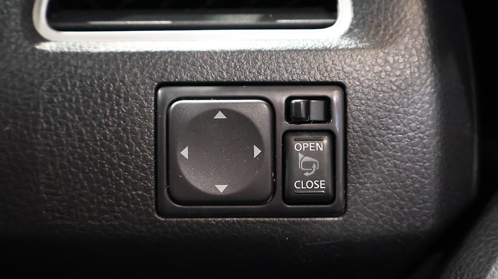 2012 Nissan Serena Hybrid Highway Star S image 337934