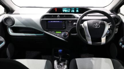 2013 Toyota Aqua image 338740