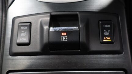 2012 Subaru Outback Leather + Paddle Shift image 340005