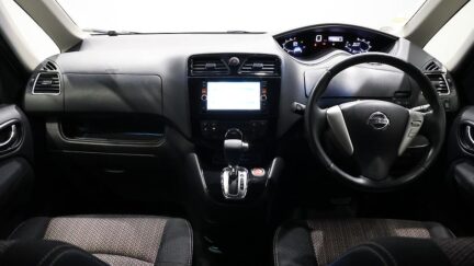 2015 Nissan Serena Hybrid Highway Star S image 340300