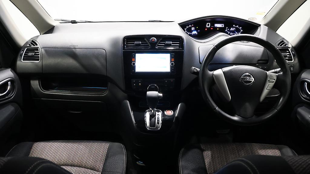 2015 Nissan Serena Hybrid Highway Star S image 340300