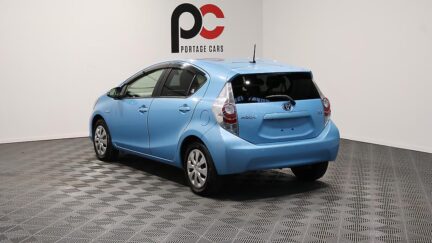2014 Toyota Aqua Push Button Start image 339411