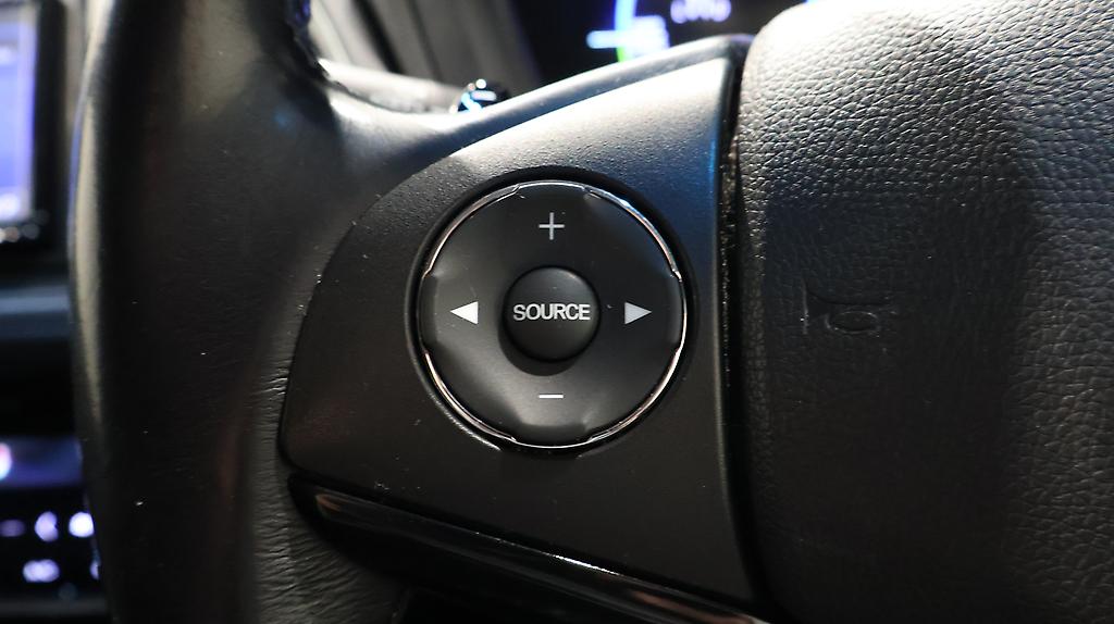 2015 Honda Vezel Hybrid Z image 339054