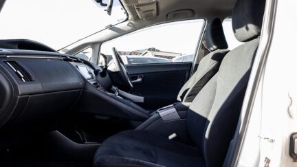 2013 Toyota Prius S Model / Push Start / Hybrid image 338464