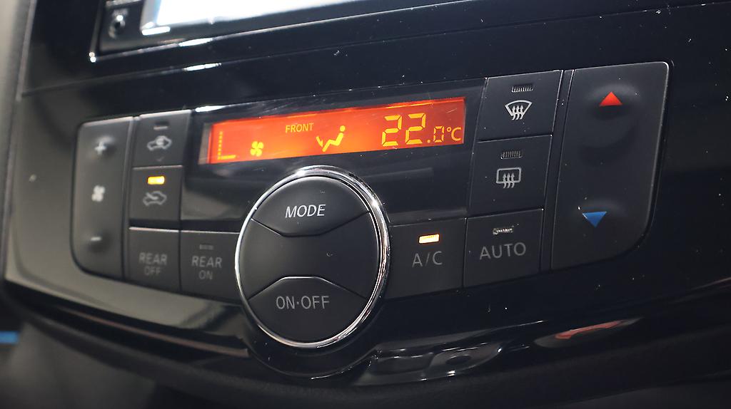 2015 Nissan Serena Hybrid Highway Star S image 340304