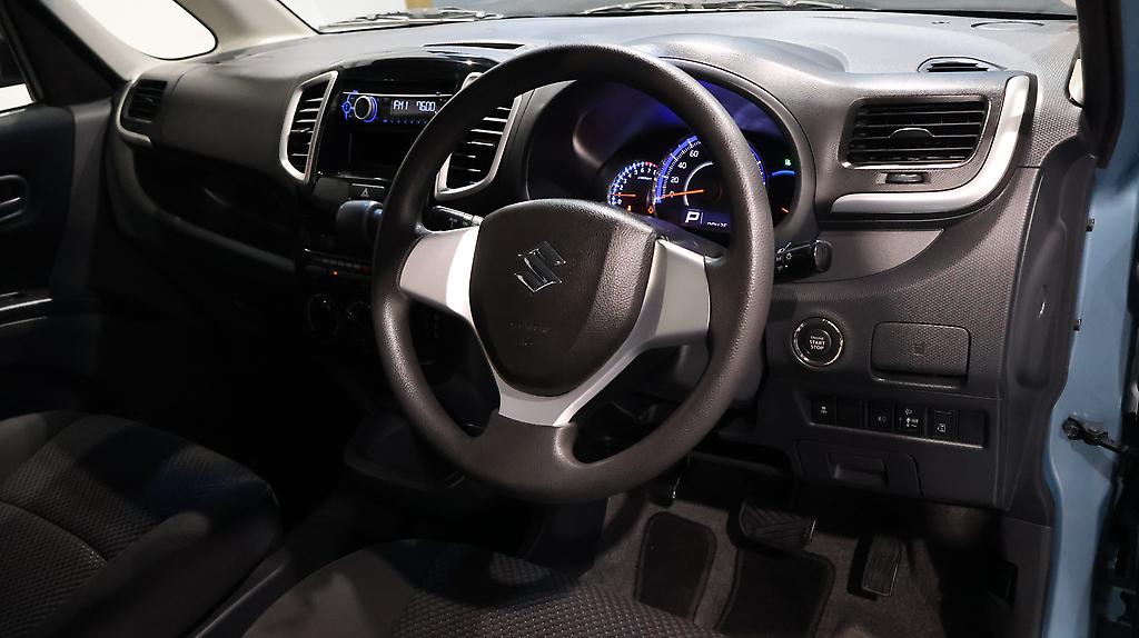 2015 Suzuki Solio G-Limited image 337556