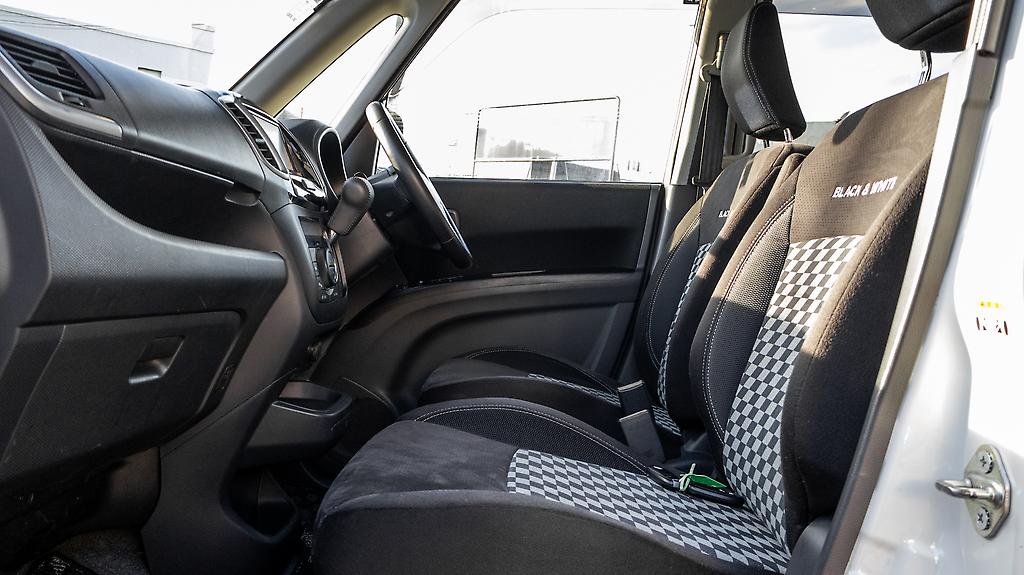 2015 Suzuki Solio Black ＆ White Edition Heated seats image 338771