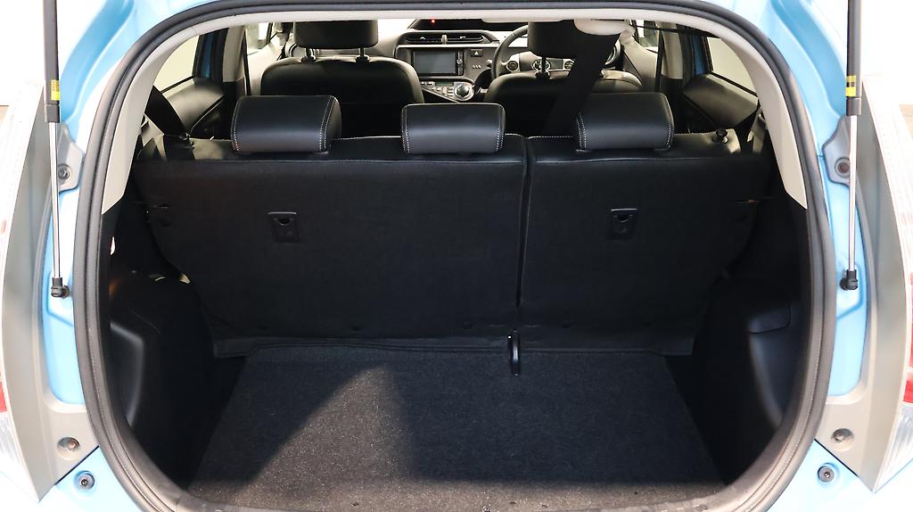 2013 Toyota Aqua Hybrid G Black Soft Leather Selection image 339870