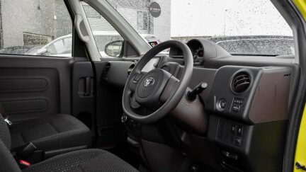 2013 Toyota Spade F Model – Push Button Start image 336891