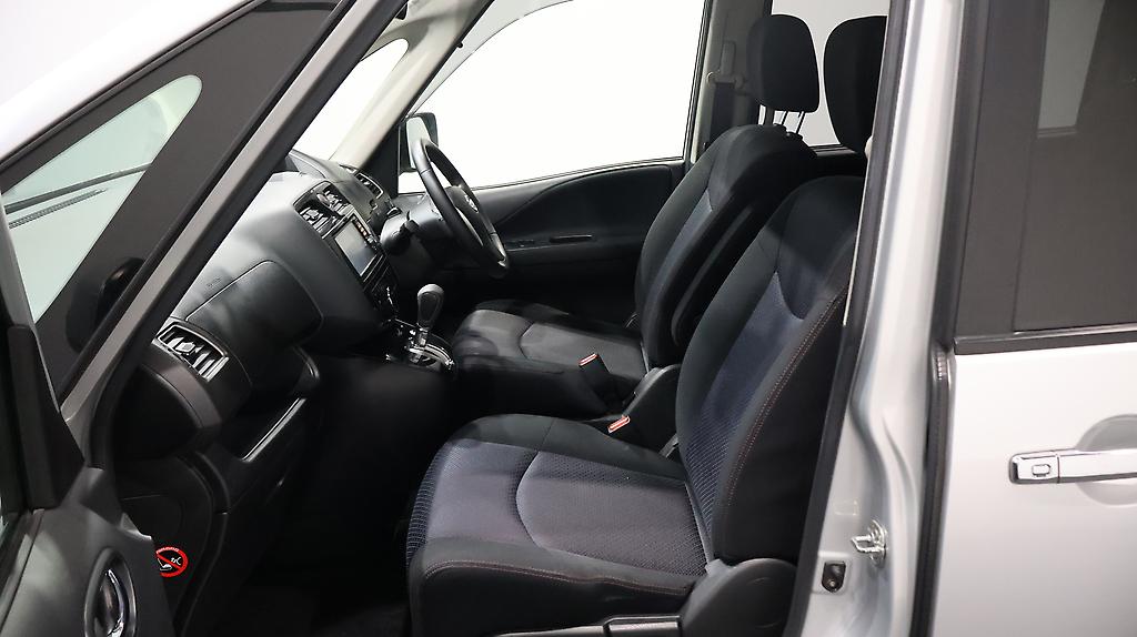 2013 Nissan Serena Highway Star S-Hybrid V Selection image 337507