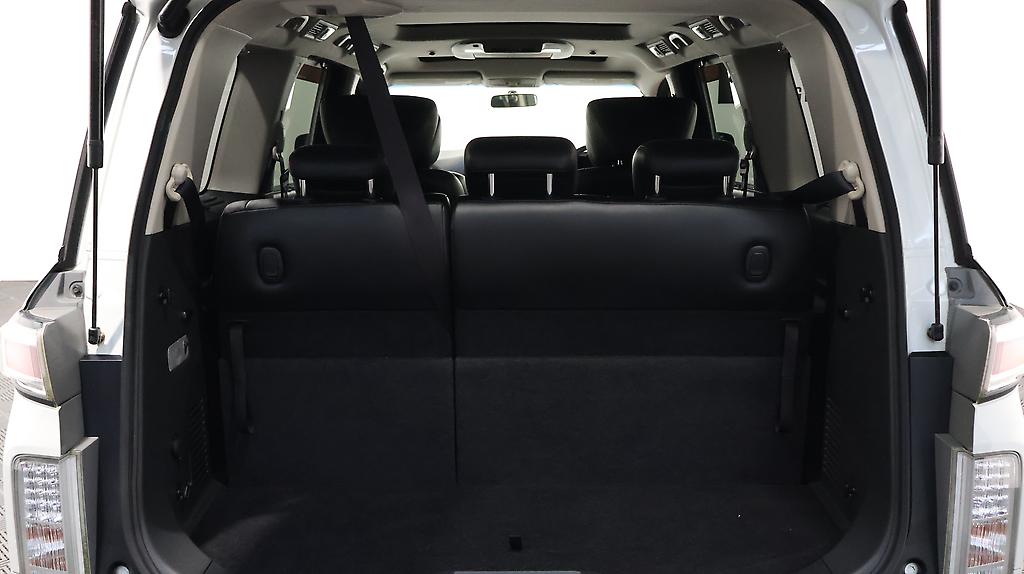 2012 Nissan Elgrand 250 Highway Star Chrome image 337439