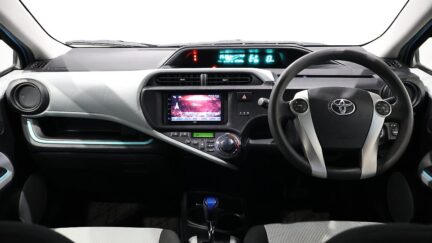 2012 Toyota Aqua Push Button Start image 338323