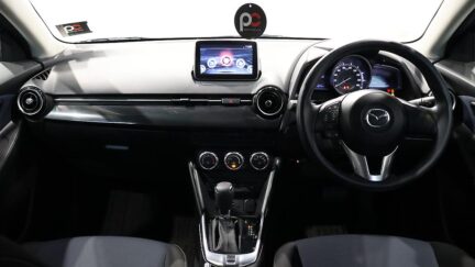 2015 Mazda Demio 13S image 338075