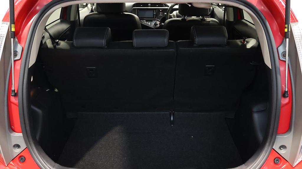 2013 Toyota Aqua G Soft Leather Selection image 339764