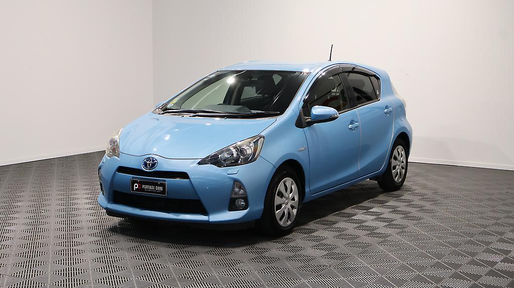 2014 Toyota Aqua Push Button Start image 339410