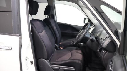 2013 Nissan Serena Hybrid Highway Star S Aero image 336650