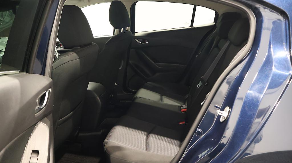 2015 Mazda Axela Sports 20S Touring image 337680